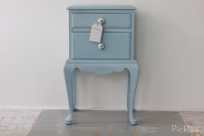 Queen Anne Mini Chest of Drawers